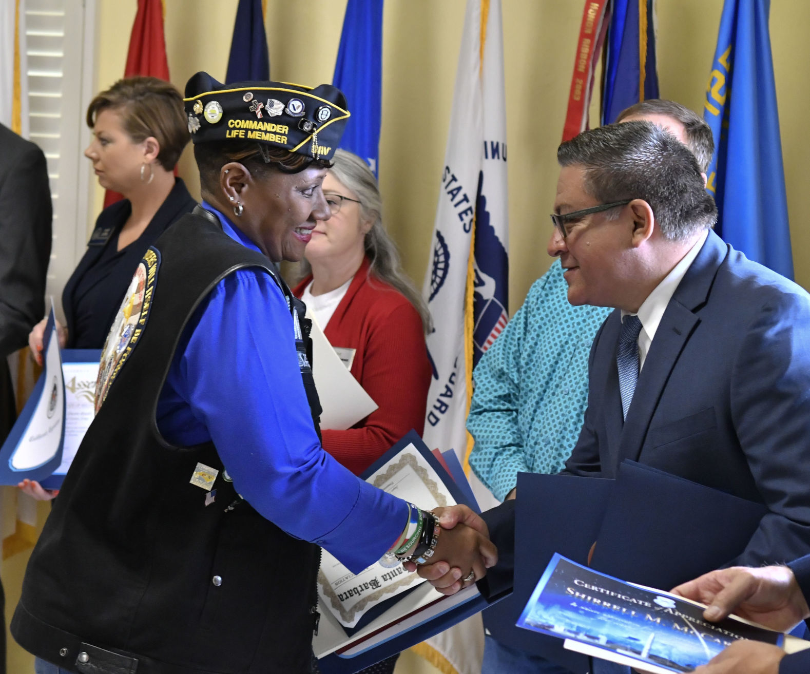 081518 Carbajal veterans 14.jpg